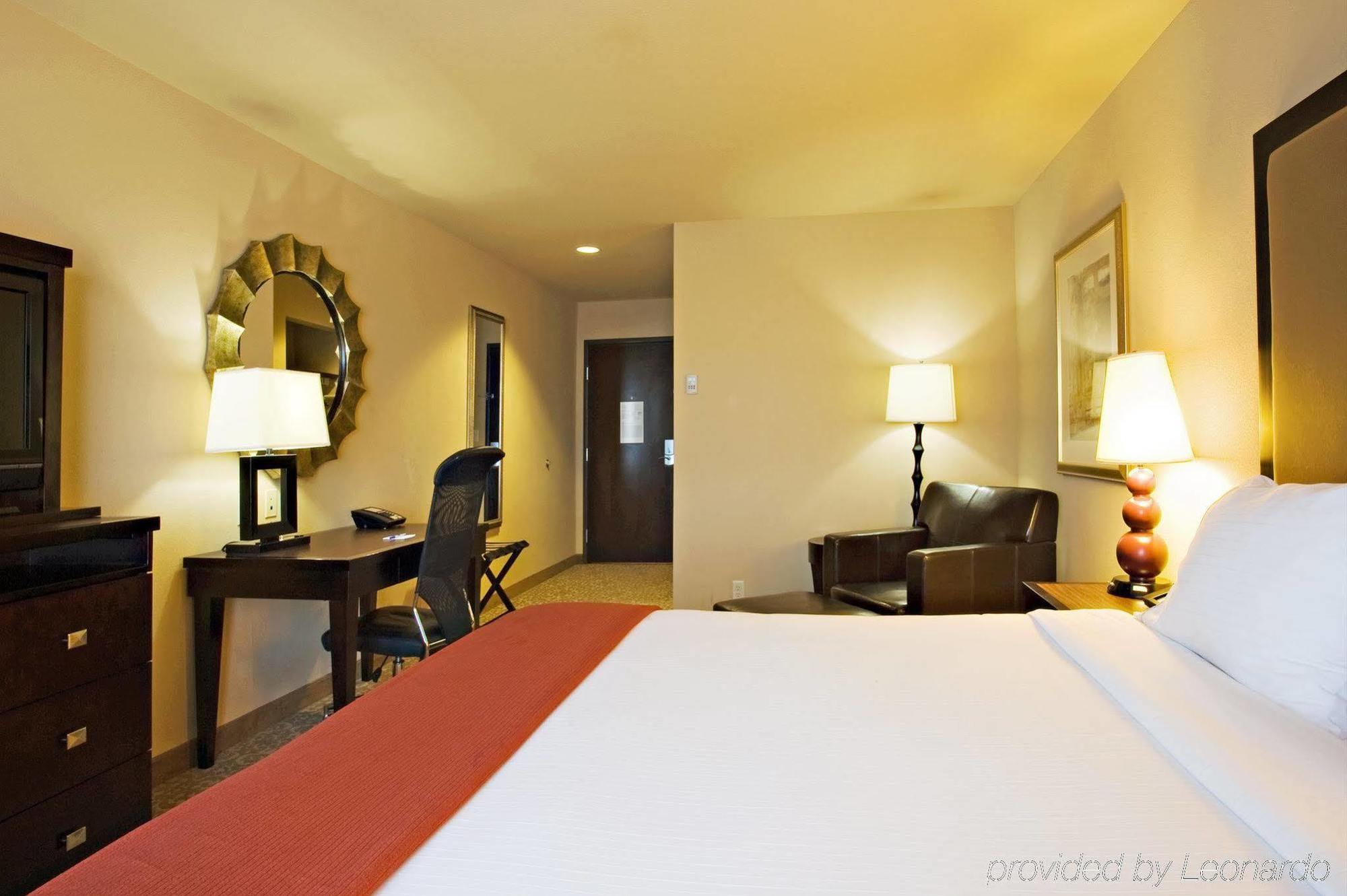 Holiday Inn Express Hotel & Suites Wichita Falls, An Ihg Hotel Luaran gambar